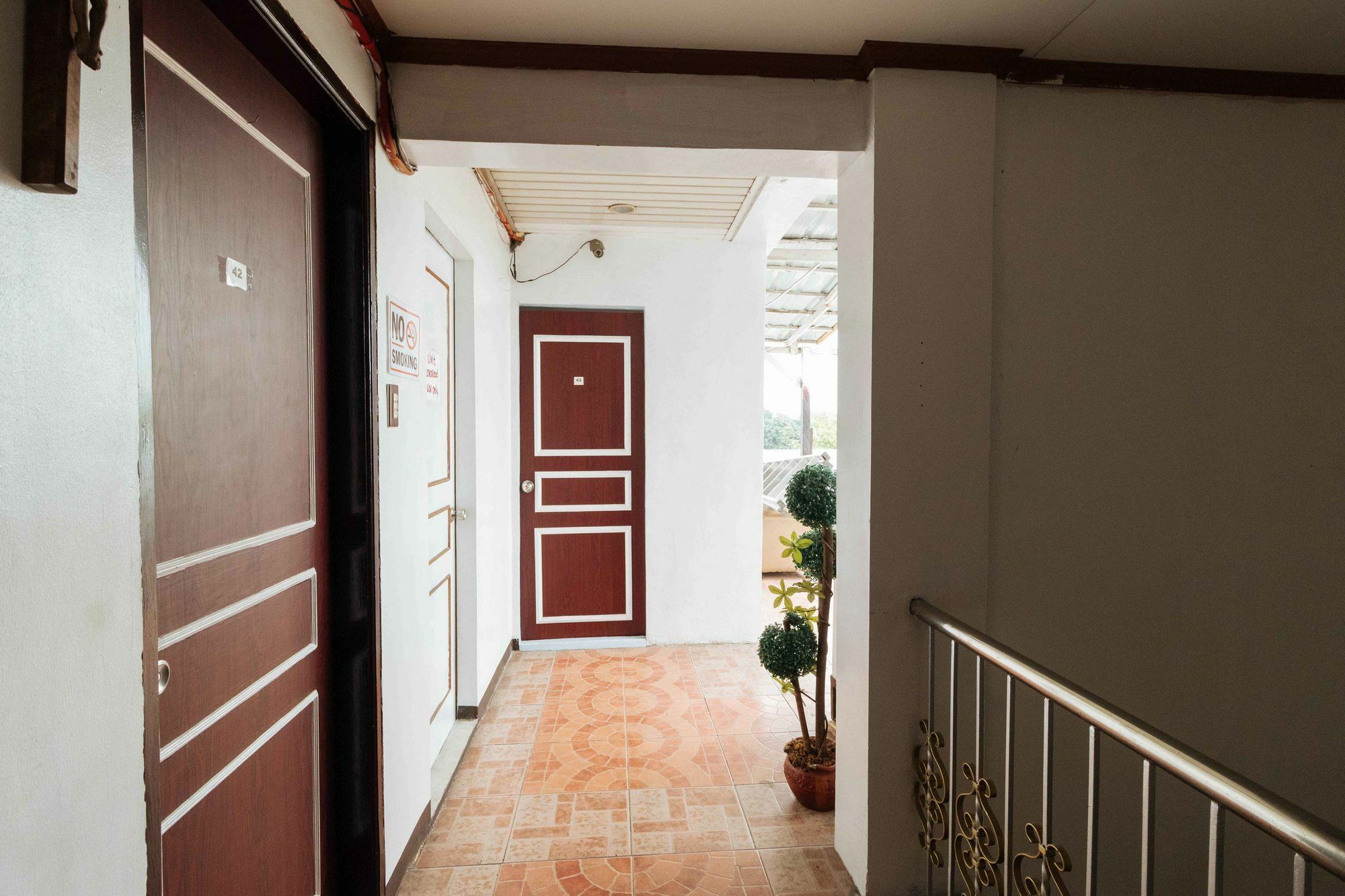 Reddoorz @ Up Village Quezon City Kültér fotó
